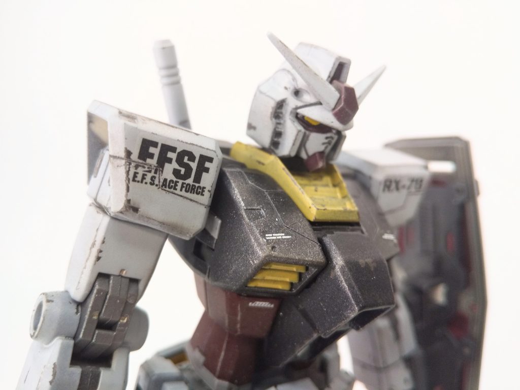 ところが、(いつもの)ロービジ的な暗彩色ウェザリング強めで仕上げてデカール貼ったらエラいカッコ良くなってしまったw