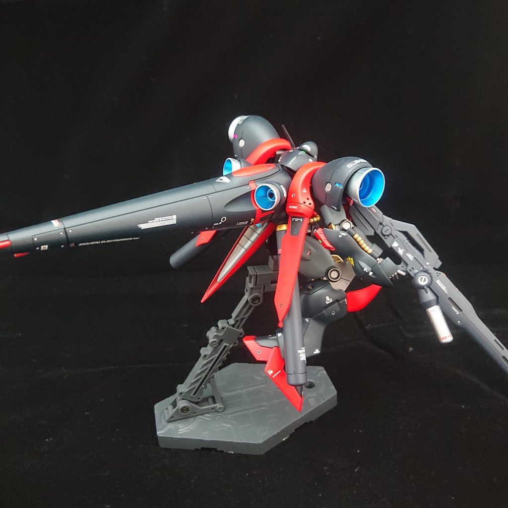 付属品の背中のなんちゃらブースターを付けると一気にデカくなってカッコよくなる不思議