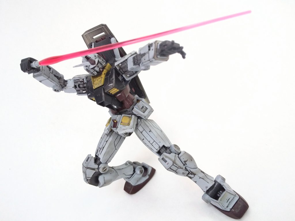 牙突も出来るぅぅ♪ (あの人サウスポーやけどなw)でもこんだけ可動域自由自在だと、今後のミキシングの為に(関節取り用に)もう1つ買っておいて良いかもしれない…