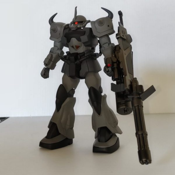 グフカスタムを全塗装しました