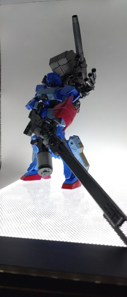 アナザーガンダムのパーツは左腕のアスタロトぐらい。