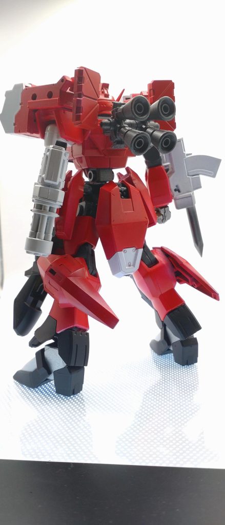 うしろすーがた。ステークの存在感たるや。