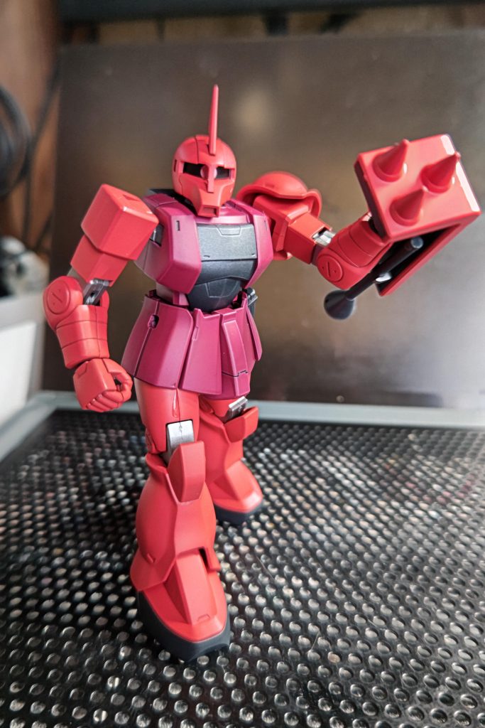 旧ザク(朱い)–3枚目/制作者：あるとり