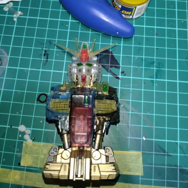 メカニカル　バスト　νガンダム