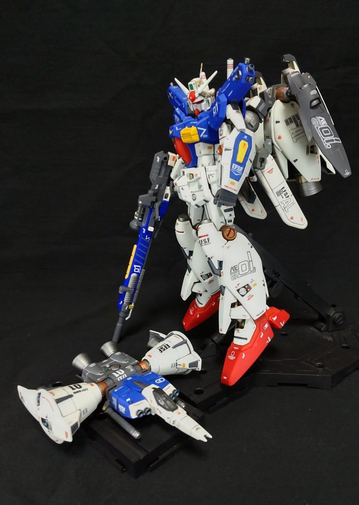 これでコアファイターと分けて飾ることができます。