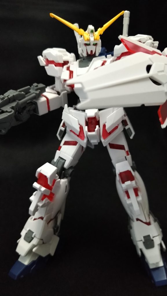 次辺りもっと作りやすいEGを甥っ子くんにプレゼントしようと思います。そんでもってガンダムに興味持ってくれたらいいなぁ…ﾁﾗ