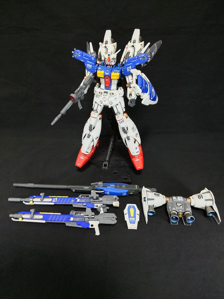 作成した武装。4号機のライフルは、2丁ありますバレルの長いのと短いの。2丁目は、ヤフオクで出てたのでとりあえず入札してたら入札額まで誰も競りに来ず落札してしまいました😁。