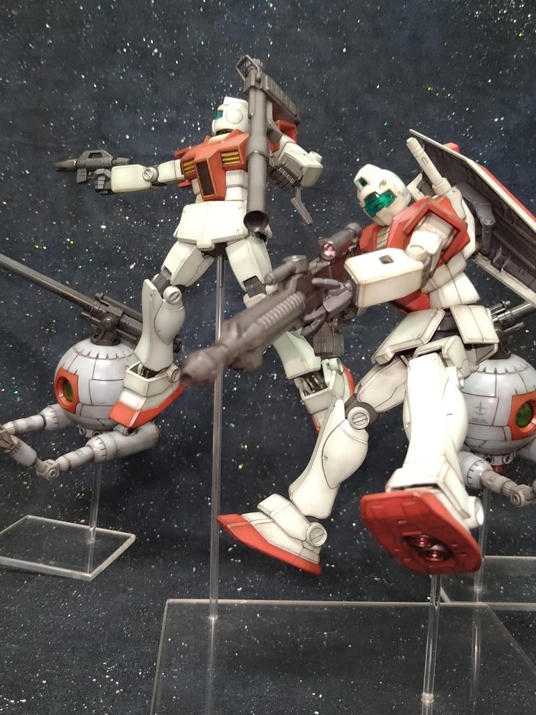 今回はいつも以上に書きたい事が多く…長々と、そしてダラダラとした記事になってしまい大変申し訳ございませんでした…😭最後までお付き合い頂き、心より感謝致します…😊本当にありがとうございます！🤗今回もとても楽しく製作する事ができました！😁そして、次につながる可動改造製作方法のヒントも見つける事ができて本当に良かった…🤗…これでやっと我が家にはジムが２機…😆ﾖｼ!今回の目標の点数は〘８５点〙でしたが😅私の棚に飾る作品としましては大満足！🤩百点満点でございます！😆ﾔｯﾀﾈ!