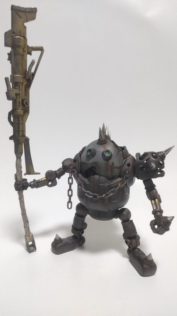 主な攻撃はロングレンジライフルで物理攻撃…ってゆーかそれだけ!何故ならヒャッハーだから!!世紀末のたしなみである“意味のないトゲ”と“用途不明な鎖”も着けてオシャレにしてみましたwww当然錆びてますwww!