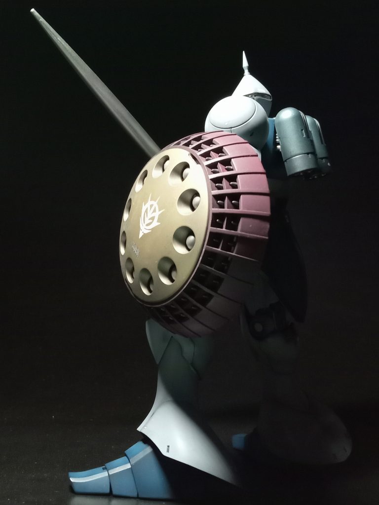 中世の騎士をイメージするファーストシリーズの中ではベスト3に入る好きなMSです。