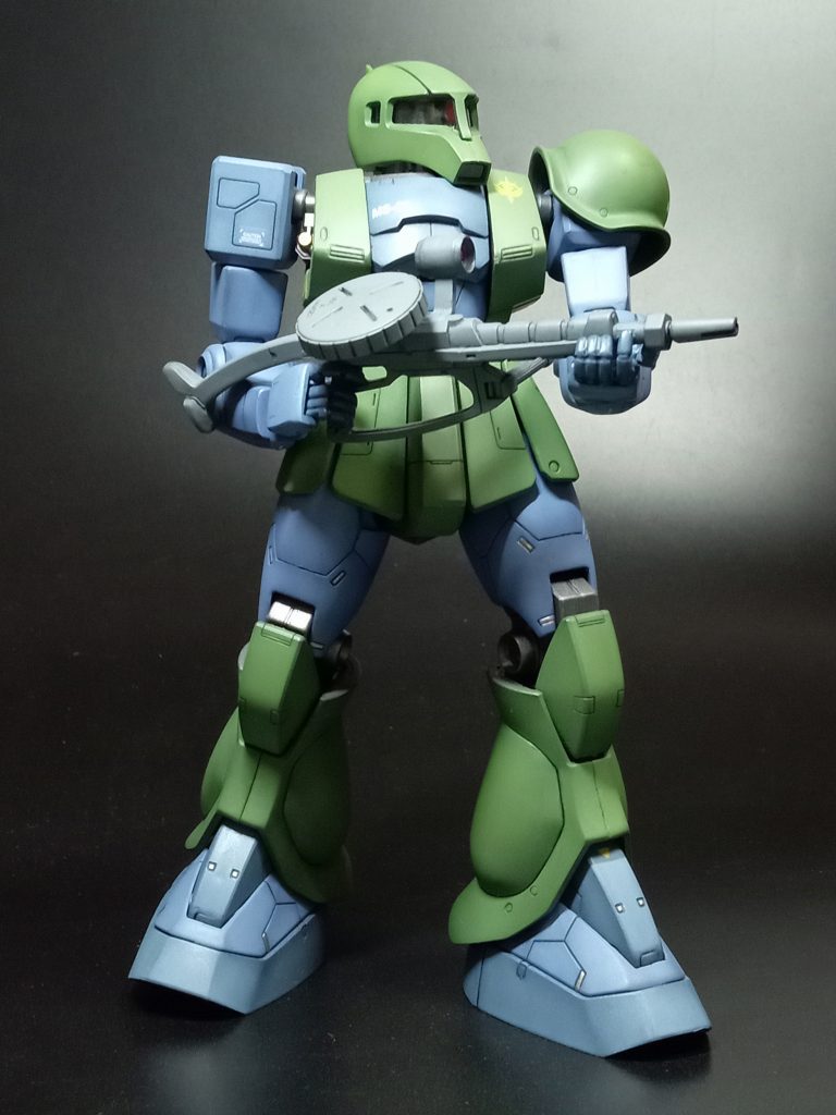 ちなみにこの旧ザクの塗装ですが、ややORIGINに寄せた配色にしています。実際はもっとグレーに近い青ですが、このORIGINタイプは紫がかっていて好きな色でしたので。グラデーションは少しだけ、かけてあります。以上、最後までご覧頂き、ありがとうございました。