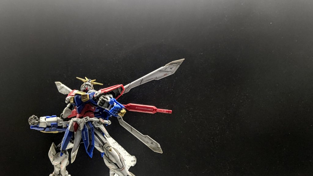 オープニングのラストで終了です！レインは合成でいれてね笑アンダーゲートが多用されているってことは、ゴールドメッキverを期待していいってことですよねバンダイさん！？パーツ細かくて無理かしら😅最後まで見ていただき本当にありがとうございました！フォローしていただければ必ずフォローしますのでよろしければ是非😄