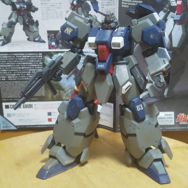 HGUC お菓子が大好きなパイロットのグスタフ・カール