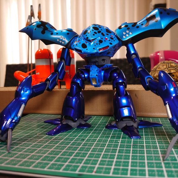 コバルトヤドクなハイゴッグ出来ました