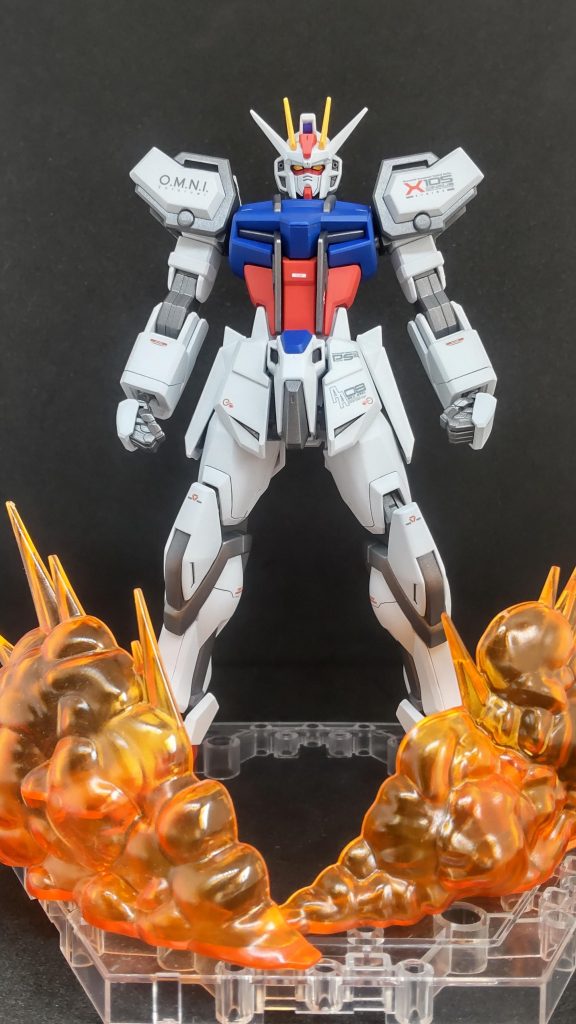 ｢あんなに一緒だったのに｣爆発の中起動するストライクガンダムで……。エールストライクも投稿予定です〜!