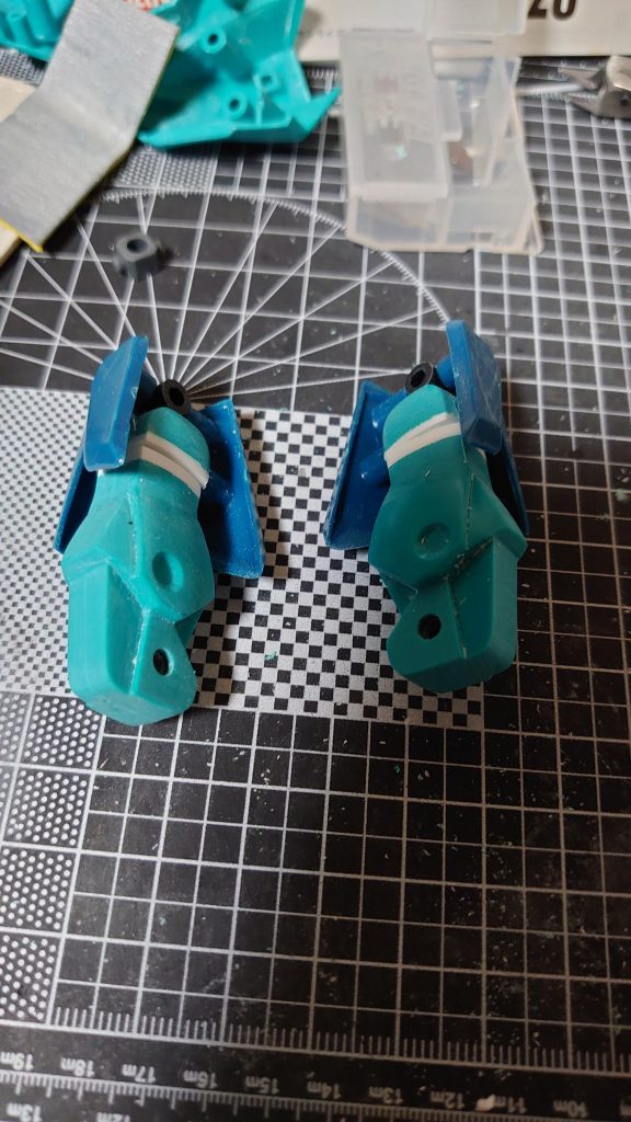 ロール軸化は初めてのでしたがこういうのビシっと改修できる人はやっぱ凄えなと…自分のはズレてるし不格好です…あんま見えないからいいけど😉