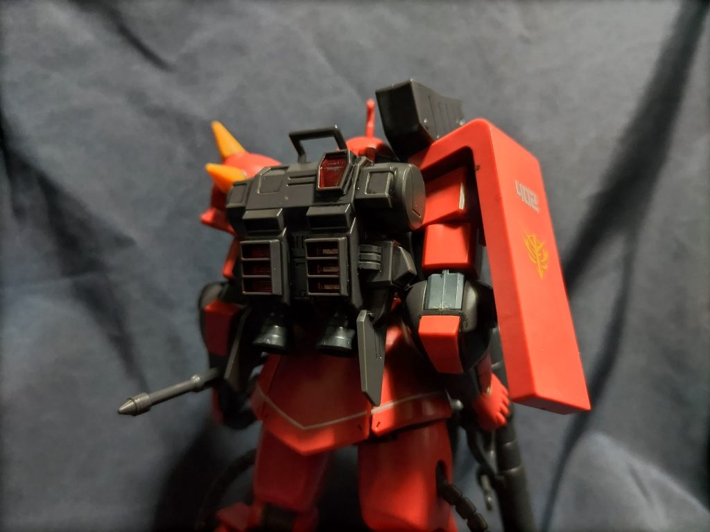 一応、バックパックの部分塗装はしてます、目立ちませんけど、（笑）お目汚し失礼しました。