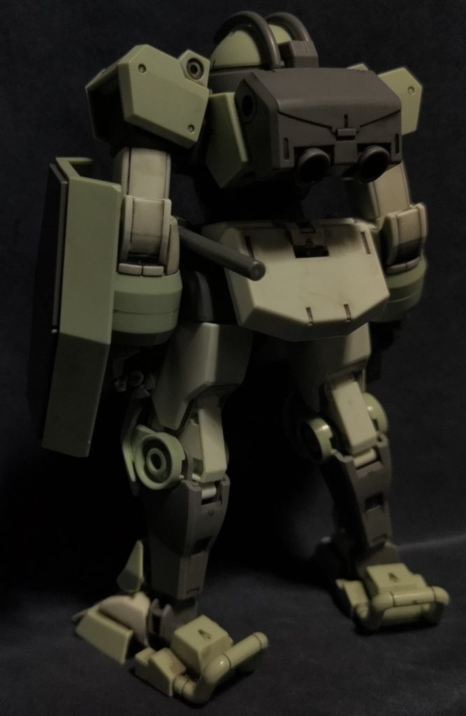 ななめ後ろから。