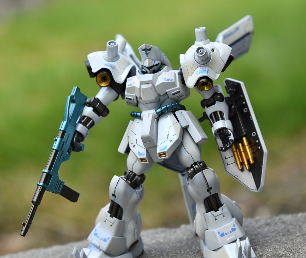 ご覧いただき感謝です。また次の投稿まではバカほど間が空くと思うけど、ごひいきにね。