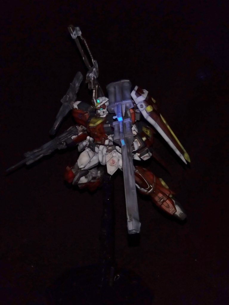 両手に射撃武器持ち。