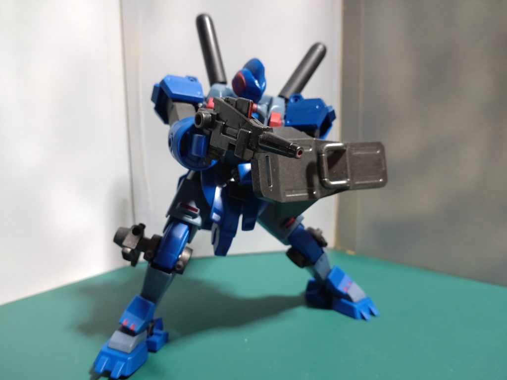 イメージは小型化したビームマグナムです。