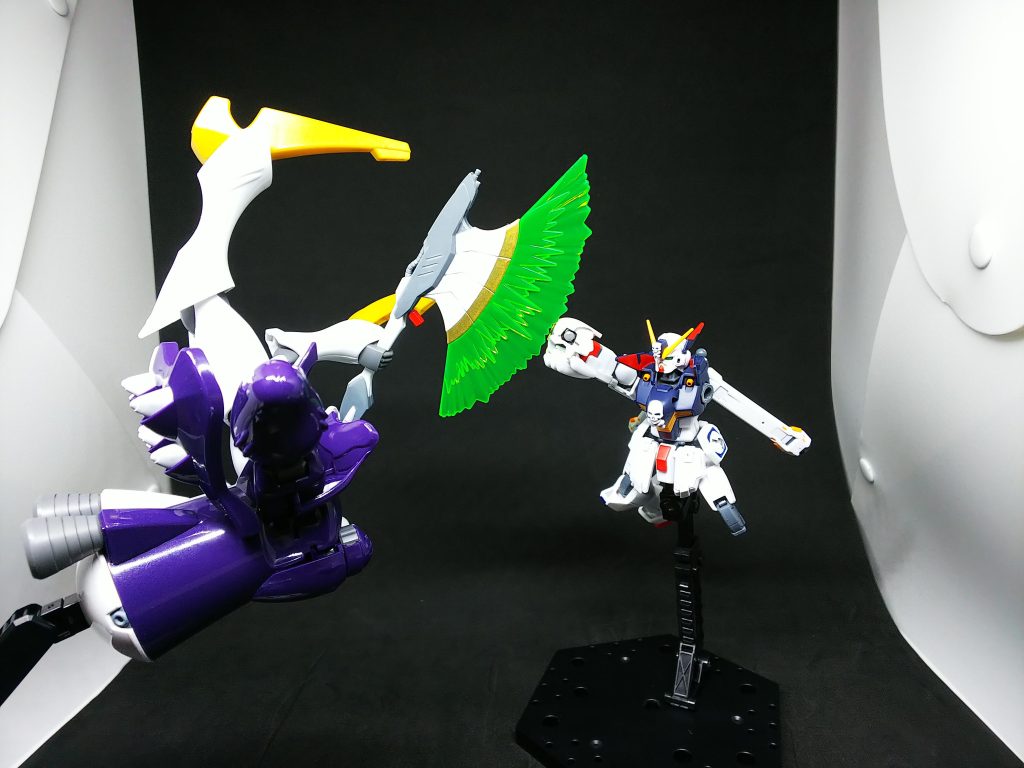 最後の一合。よくみるとディキトゥスが変なポーズですが、原作での姿も再現を目指した結果です。