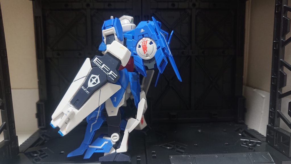 背面はダブルオーダイバーのバックパックを改造して装着