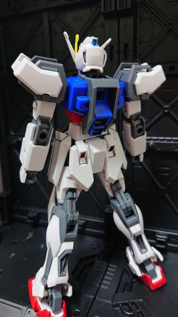 エントリーグレード ストライクガンダム墨入れ–3枚目/制作者：@tanatanaretort