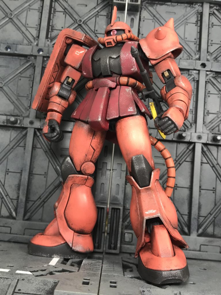 ウェザリング…難しいと思っている方、結構いると思いますが…個人的に綺麗に塗装するより絶対簡単だと思いますね難易度としては…筆塗りで綺麗に塗装→エアブラシで綺麗に塗装→ウェザリング(難しい→簡単順)だと感じますエアブラシは…私みたいな塗装初心者でもそれなりに綺麗に塗装できますが…後片付けや手入れがすごく面倒くさい…😱