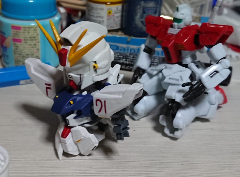 塗装途中です。