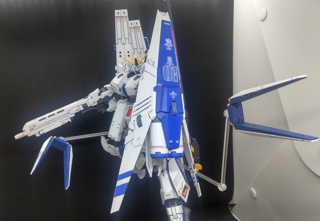 ダブル・フィン・ファンネルについてくる台座を使ってフィン・ファンネルも展開してみました