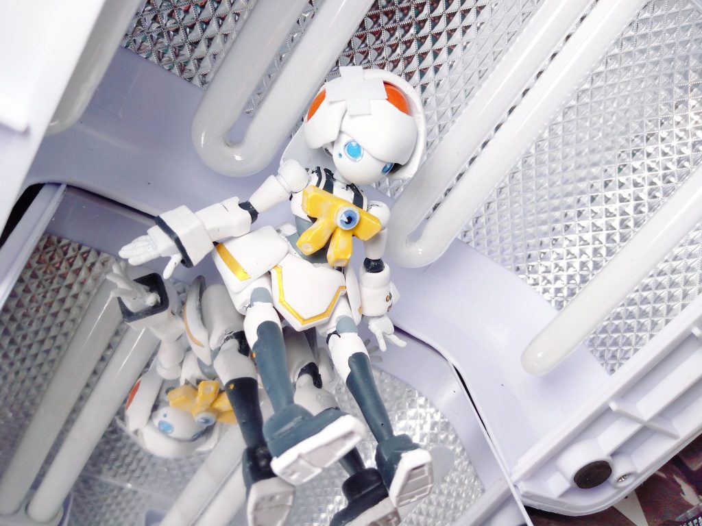 頭の絆創膏もこちらは、やっつけ気味だったので、作り直せてよかったです。