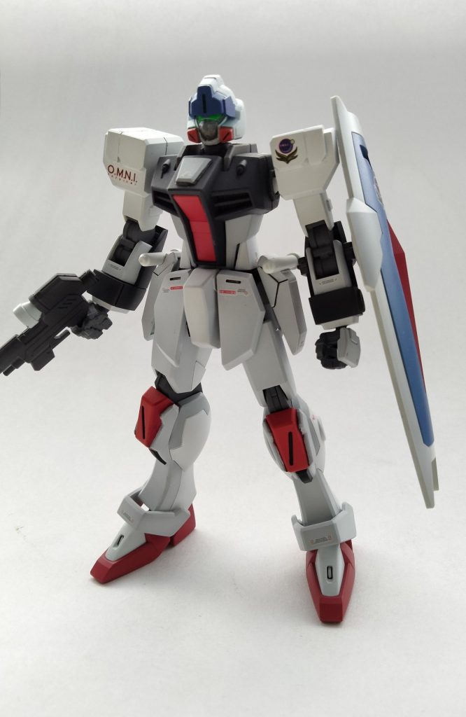 ストライカーパックを外した素の状態。背中のディン装備は他の機体にも付け替えできます。各種ストライカーもこれからどんどん追加で作っていきたいです。