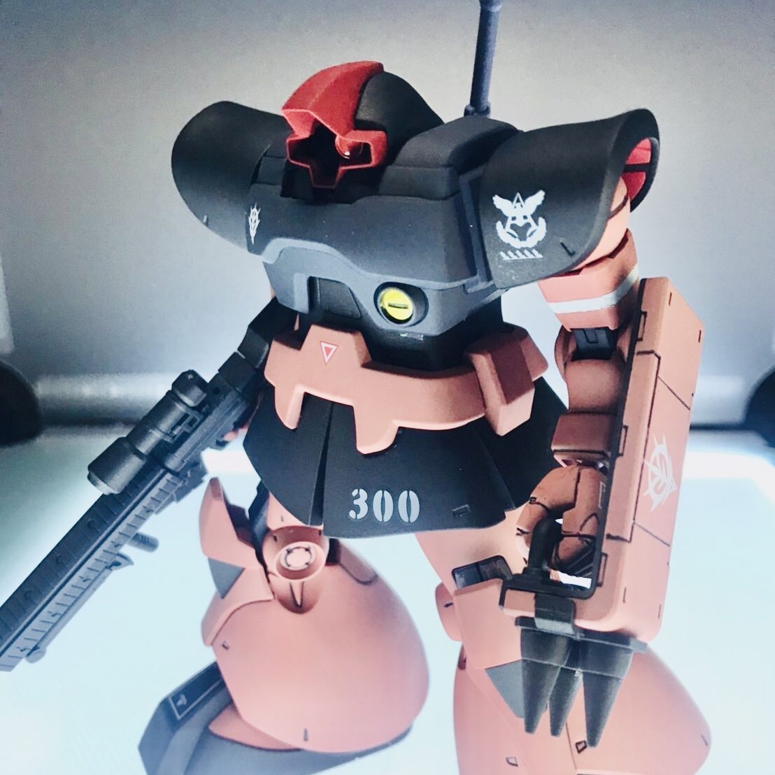 MS-09RS シャア・アズナブル大佐専用リックドム】｜@DebuSamurai1977さんのガンプラ作品｜GUNSTA（ガンスタ）