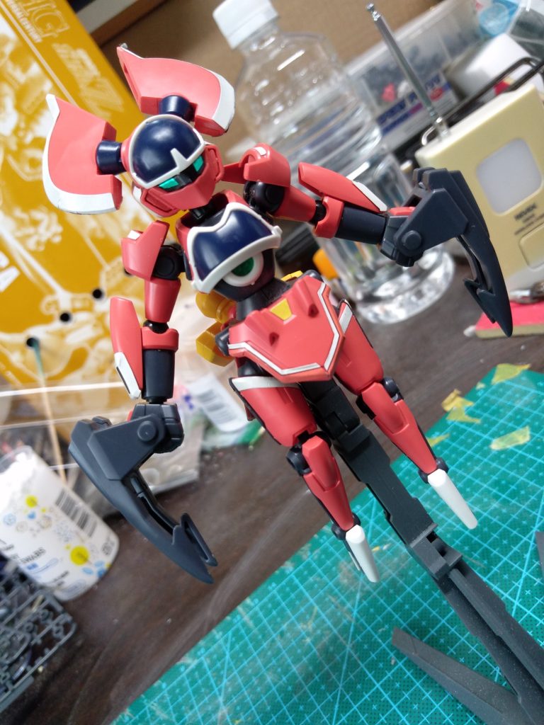 元にしたキットはダンボール戦記のミネルバ。ミネルバの時点で相当可愛い。