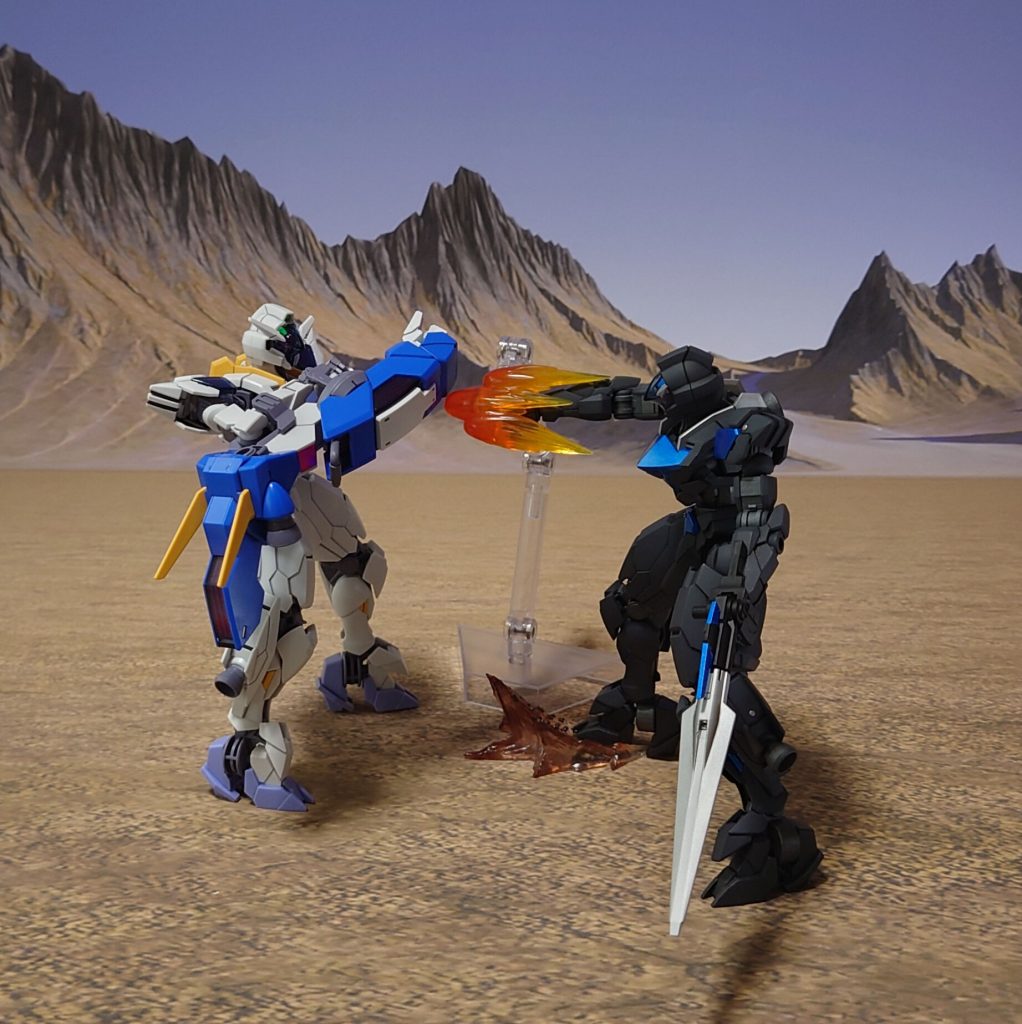ジウとクロスジウ、ガンダムが同じ場に2機居れば、戦闘は必然。