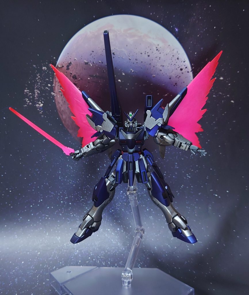 ビームサーベル抜刀。