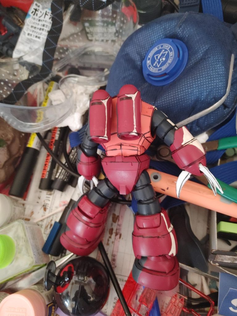 SNS等で後ろってどうなっているの？との声が聞こえるので一様、後ろもアニメ塗装にしています。アニメ塗装は一日あればほとんど塗装が終わってしまうので多少アレンジしないと....💦 