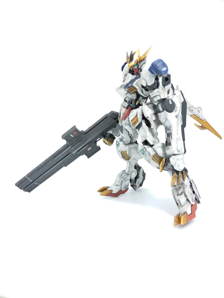 バルバトスルプスレクス、メイス以外にもやっぱり長物が似合うと思います。銃と言うより砲の方が似合う感じです。