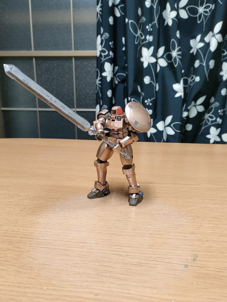 ソードメイスの両手持ち。