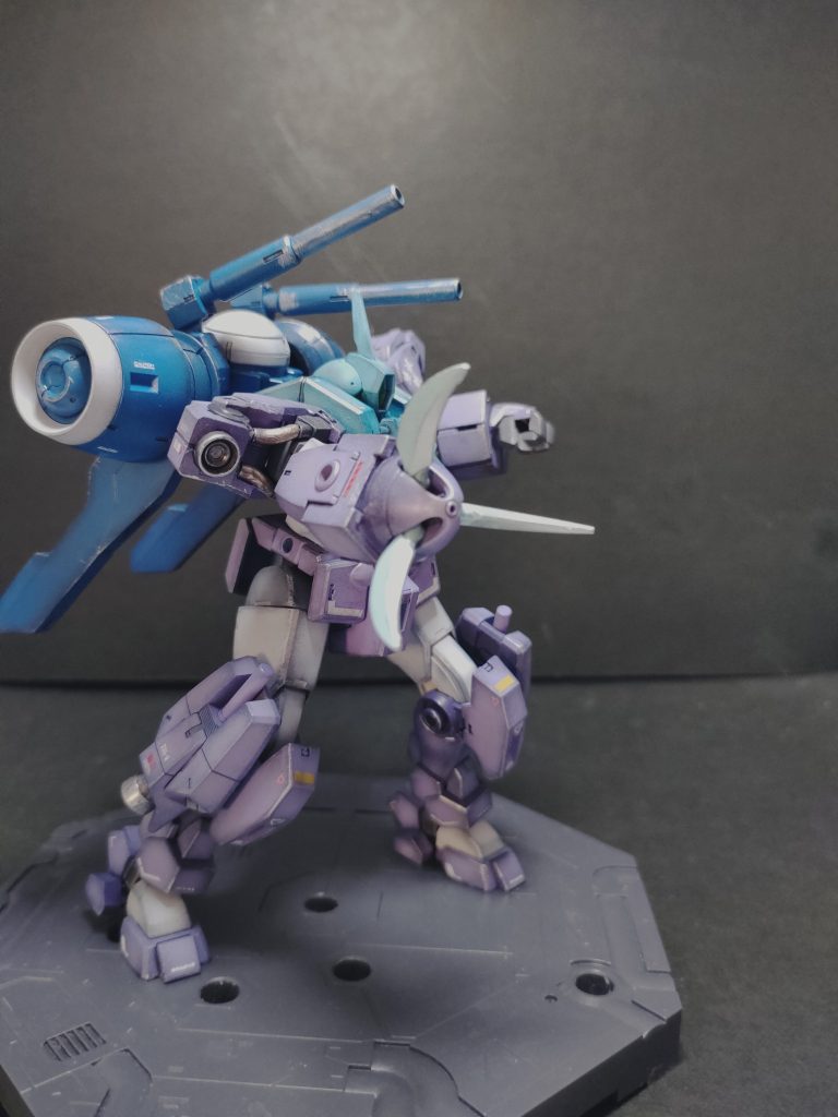 ズゴックというよりもダグラムのクラブガンナーのカラーかも??