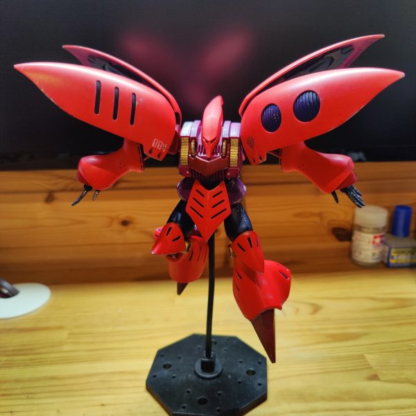 シャア専用キュベレイ？