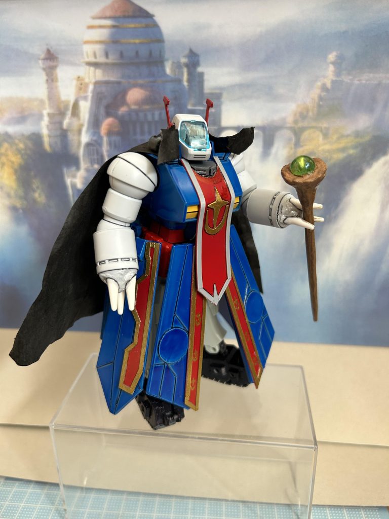 元のガンタンクは上半身のみ。・脚:EGガンダム・マント:模造紙・指:100均ヘアブラシ