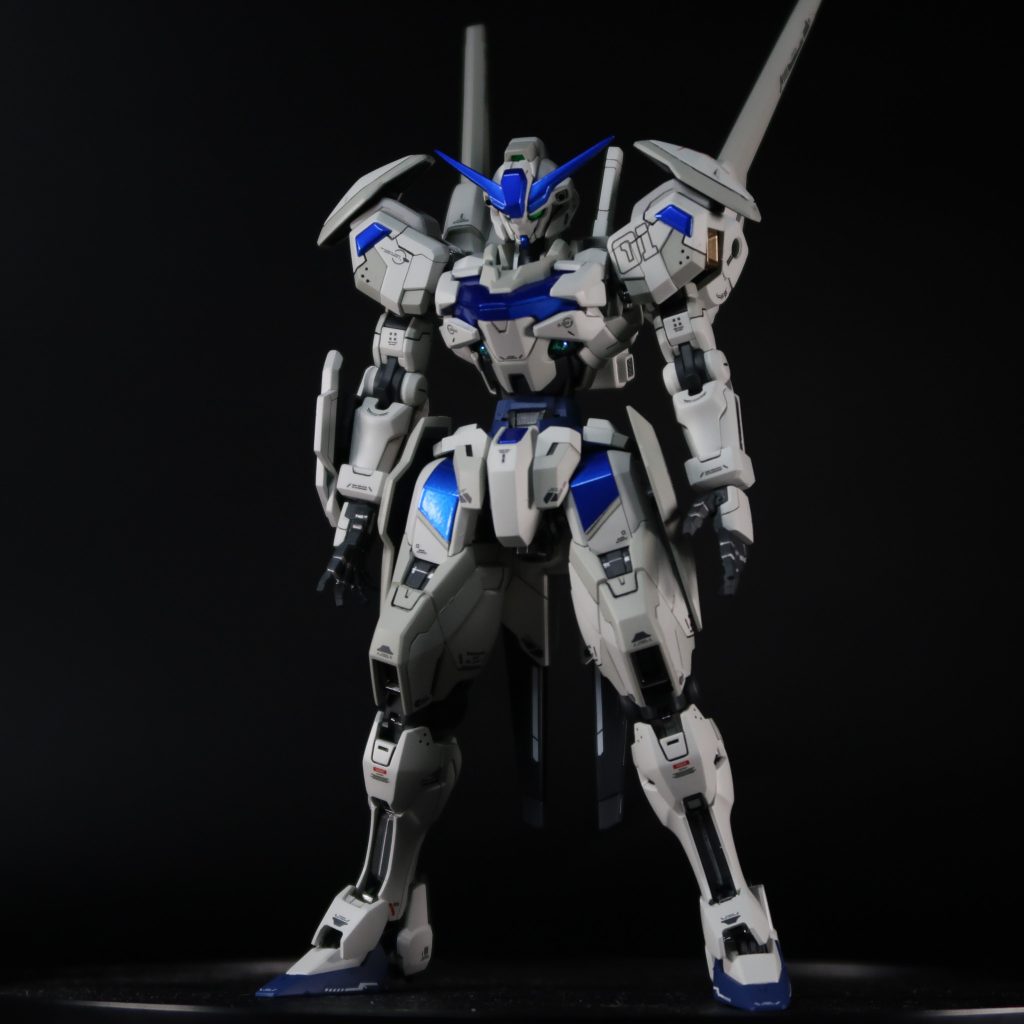 <キャリバーン> 正面