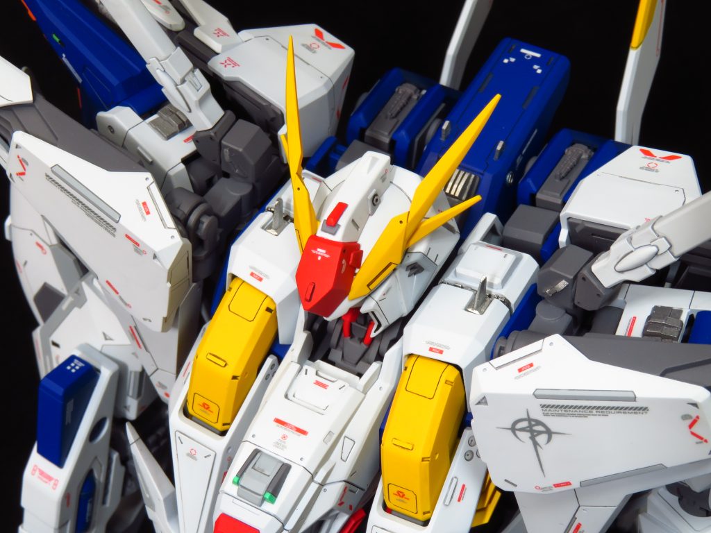 上からのアオりショット1