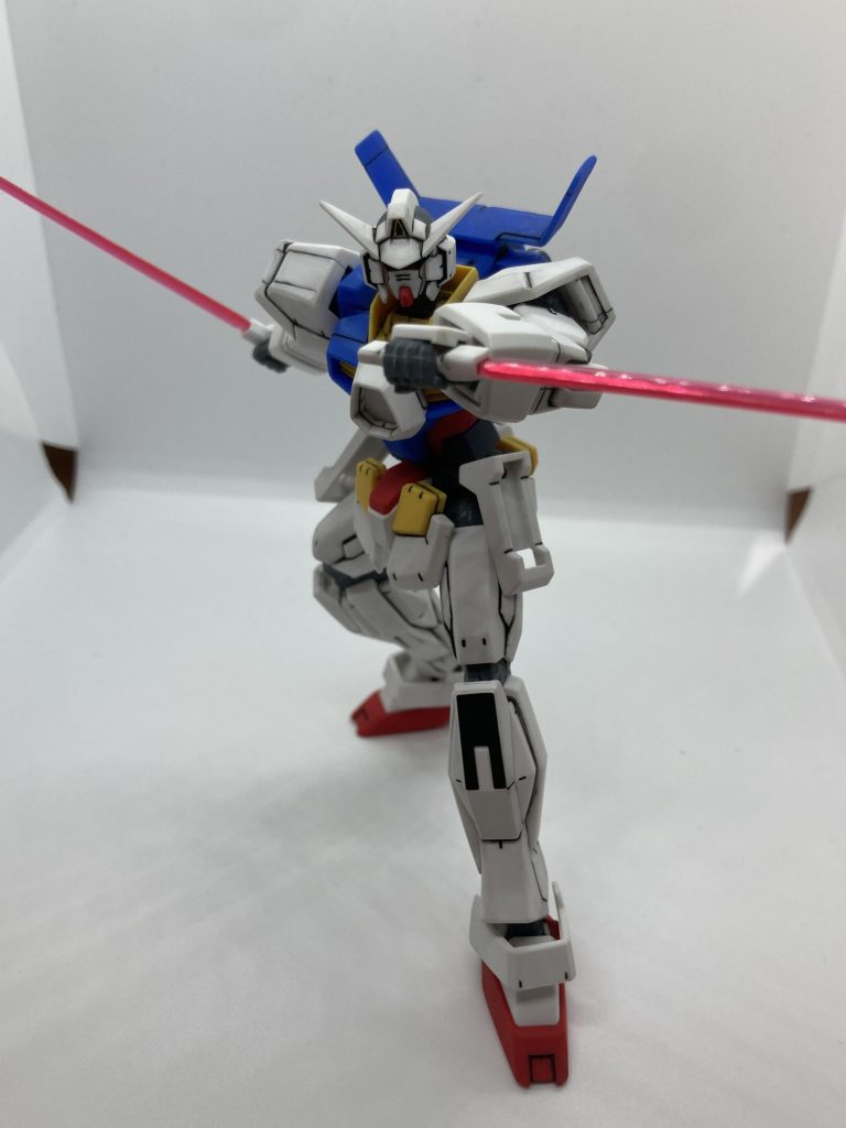 格闘家の爺ちゃんが言っていました、、剣や刃物を逆手で持っている奴は大体やばい奴だから(経験者かもしれないため)気見かけてもなるべく早く近寄らない方がいいって、、皆さんも気をつけてくださいね。逆手持ちって強く見えますよね！