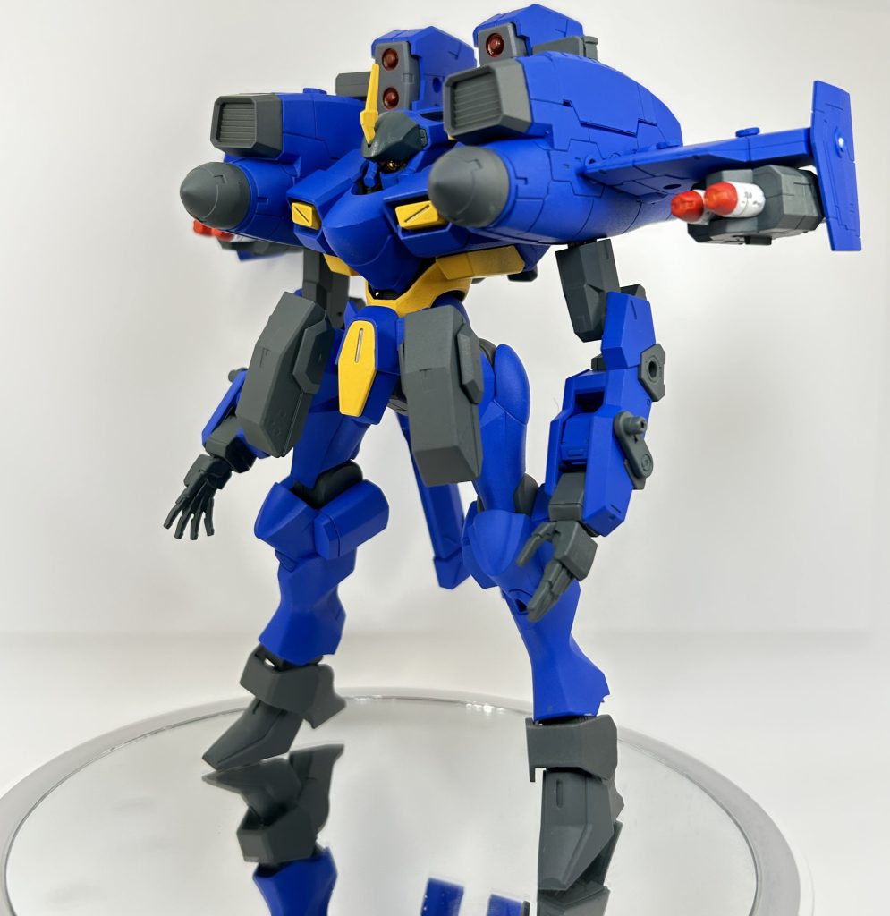 ティックバランを完全不要にした空戦特化試作機として開発