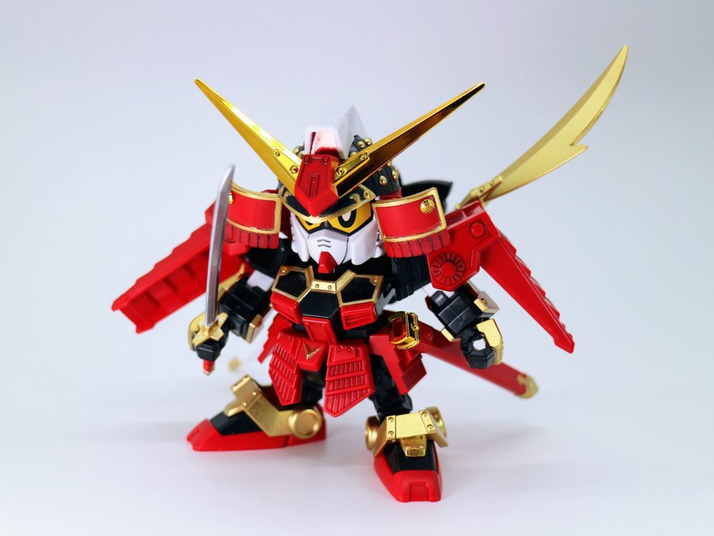 日本刀の武久丸の刀身もガンダムマーカーのメッキシルバーで。いい感じです。