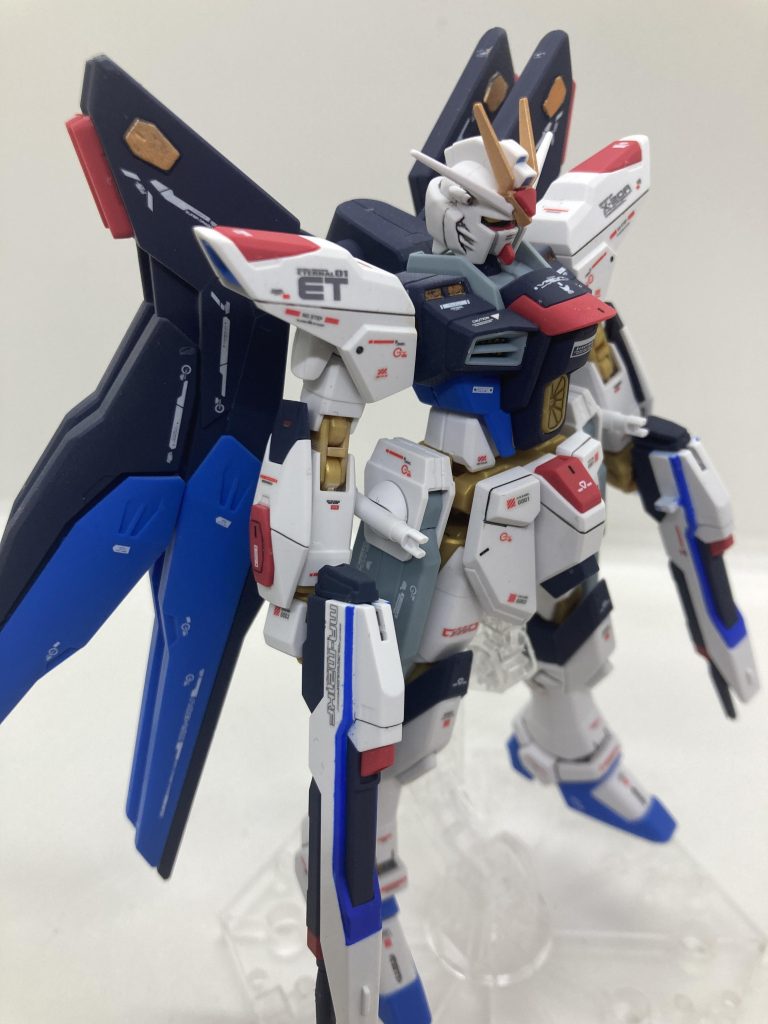 塗装も部分塗装のみでつや消しコート仕上げです。