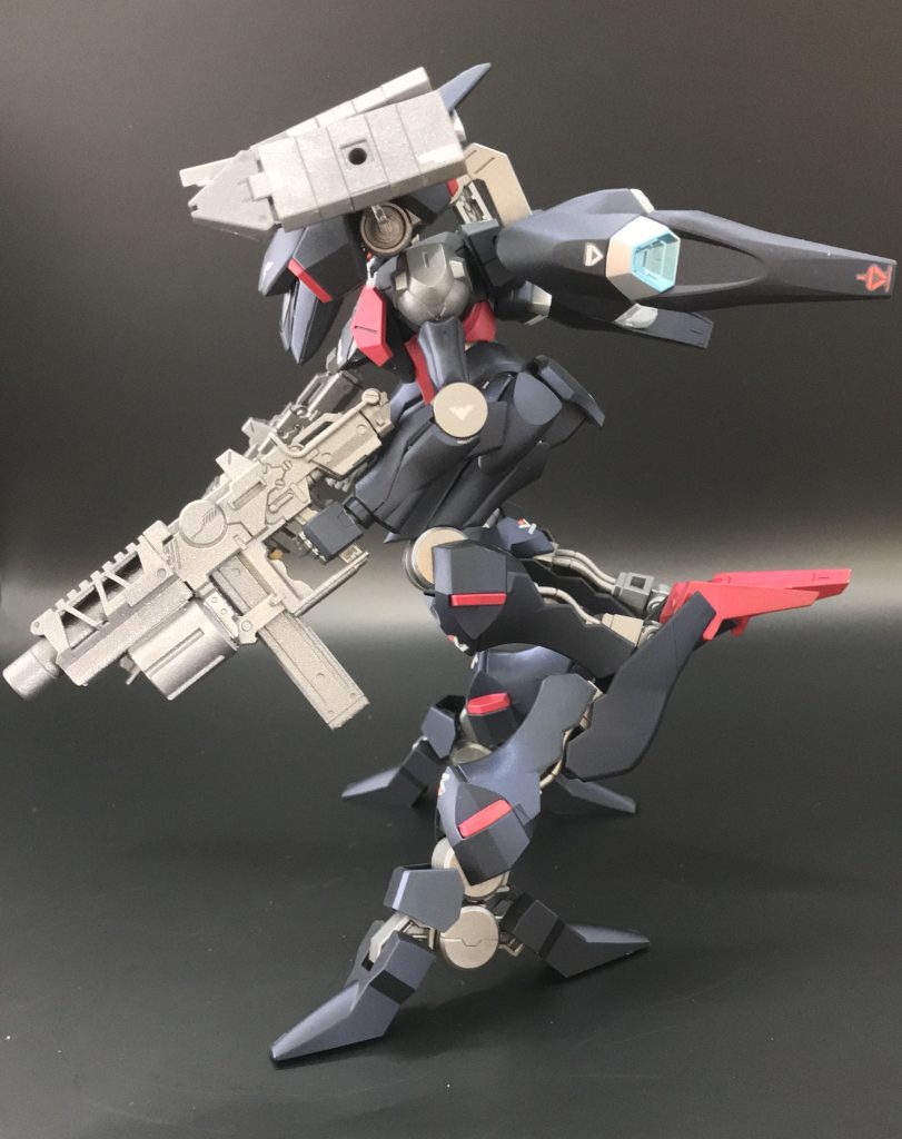 逆関節ファラクト–5枚目/制作者：にくつかみもちお